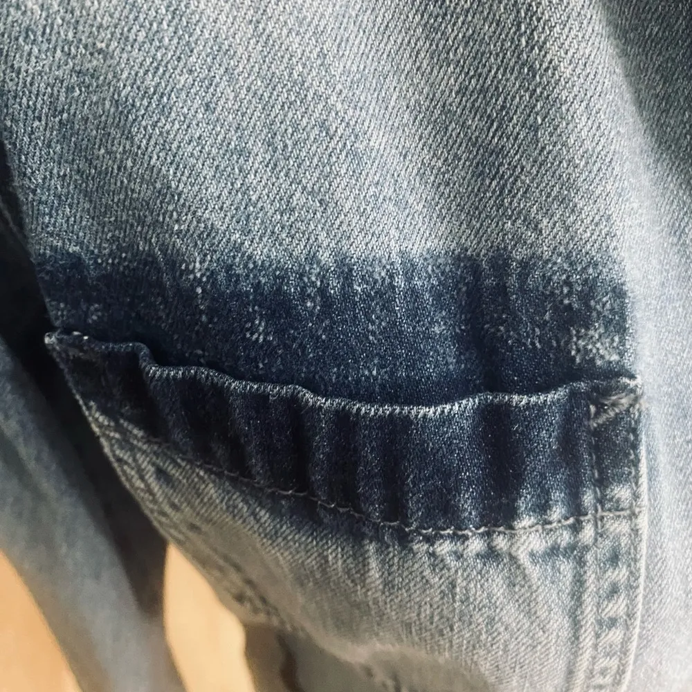 Old Navy Denim Jacket in Light and Dark Wash - Image 4