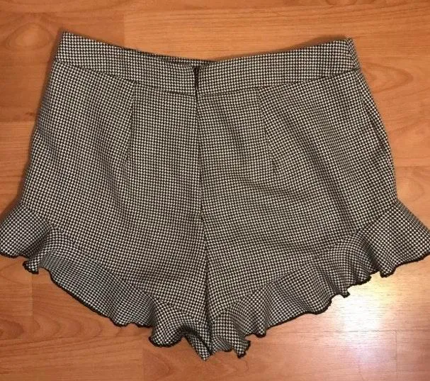 Ruffle Shorts - Image 2