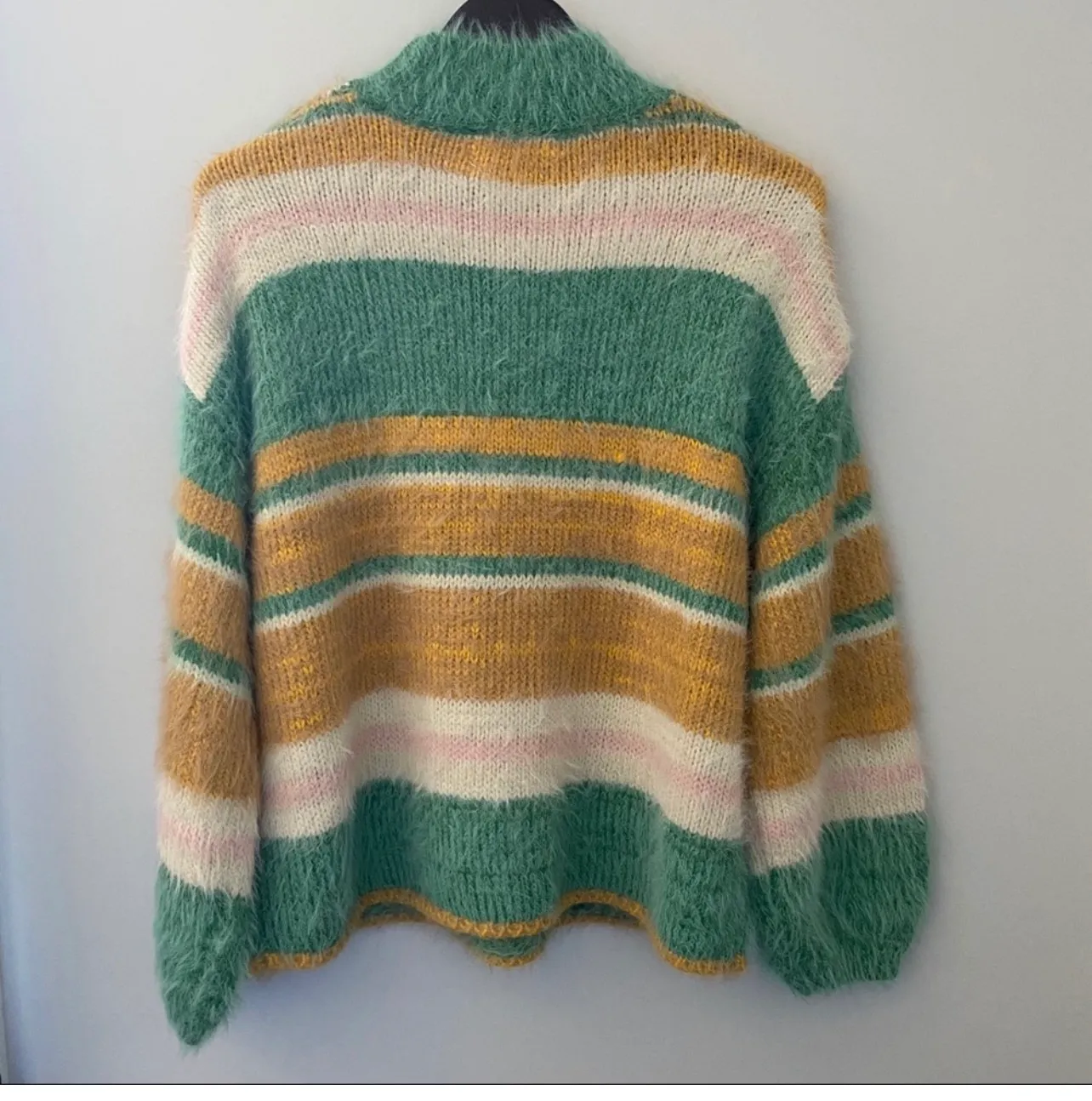 Sweater - Image 4