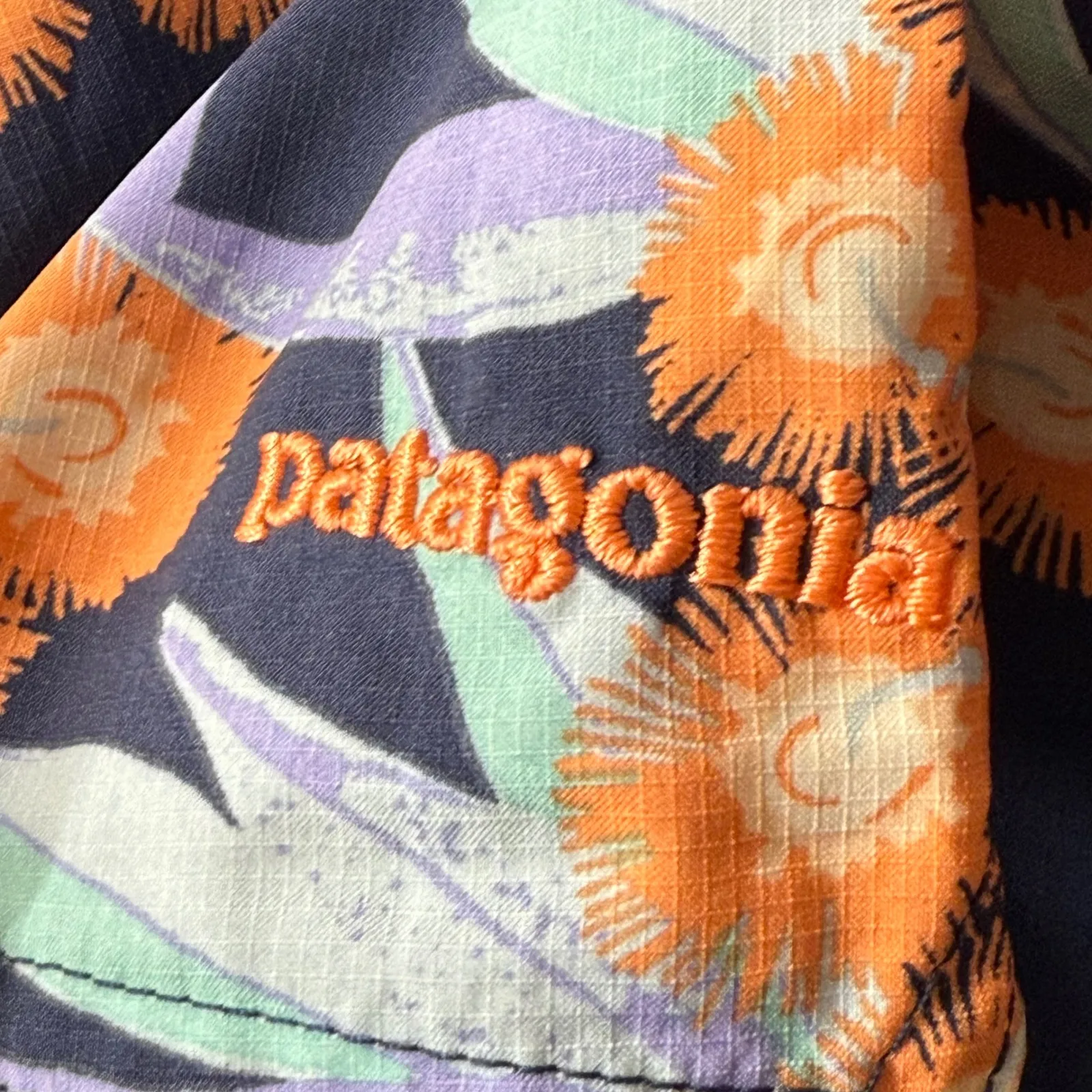 Patagonia Baggies‎ Board Shorts Floral Print Swim Trunks Orange Blue Size 14 - Image 10