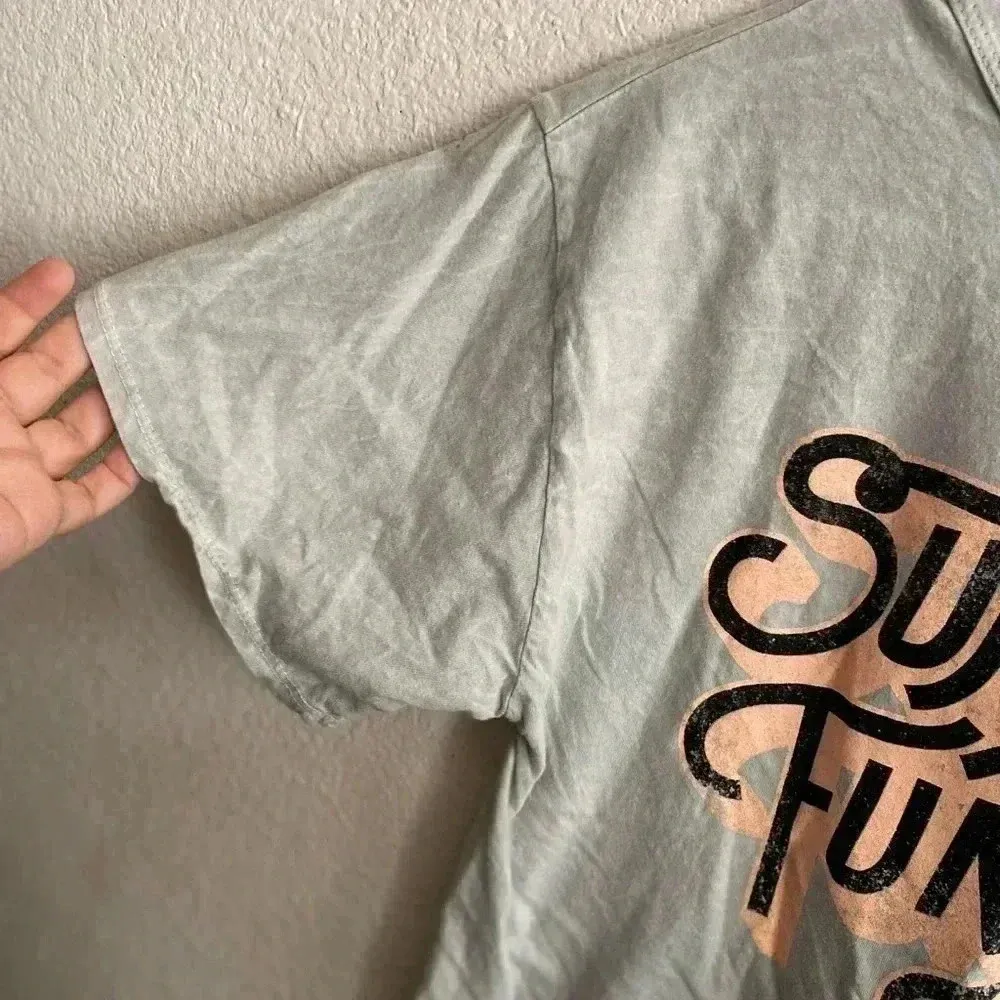 🆕 Fade Vintage Wash Sunday Funday Graphic Tee M🆕 - Image 4