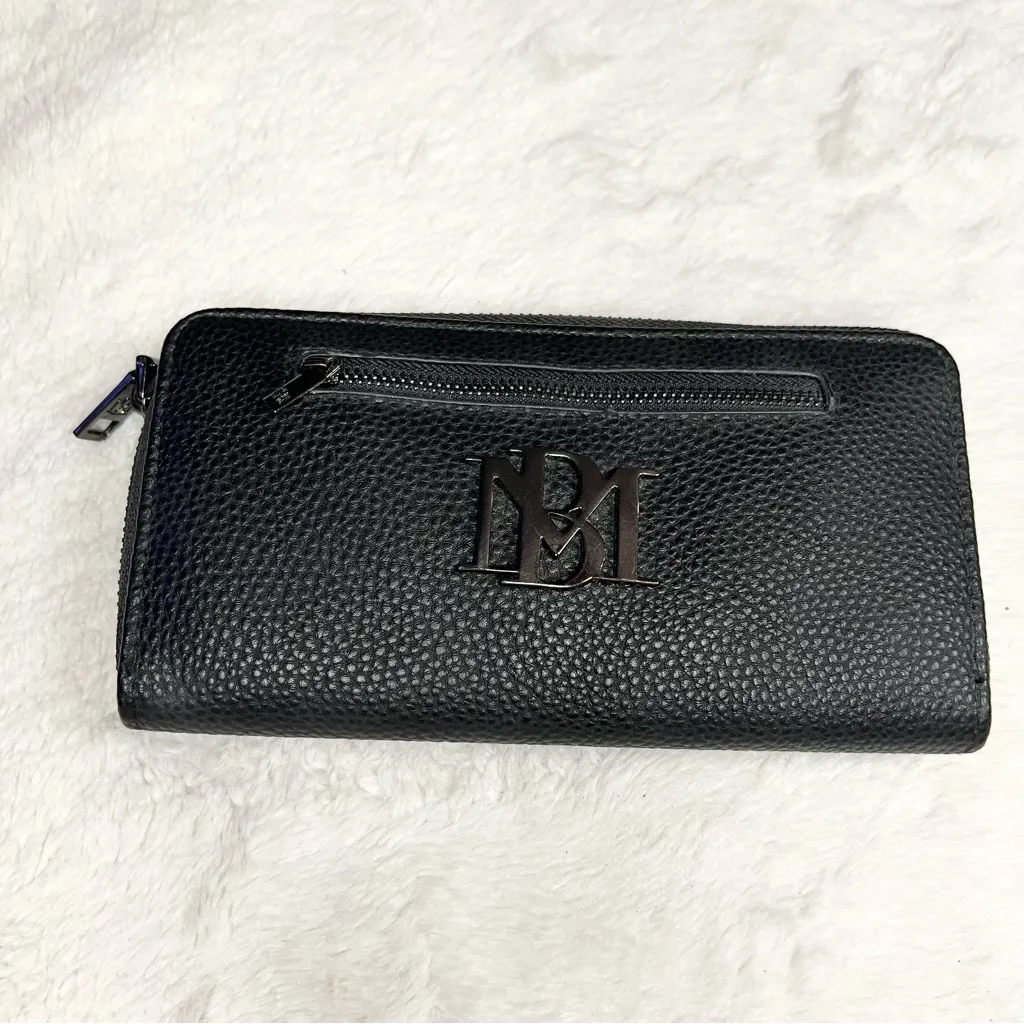 Badgley Mischka Black Textured Faux Pebble Leather Long Zip Around Wallet NEW - Image 9
