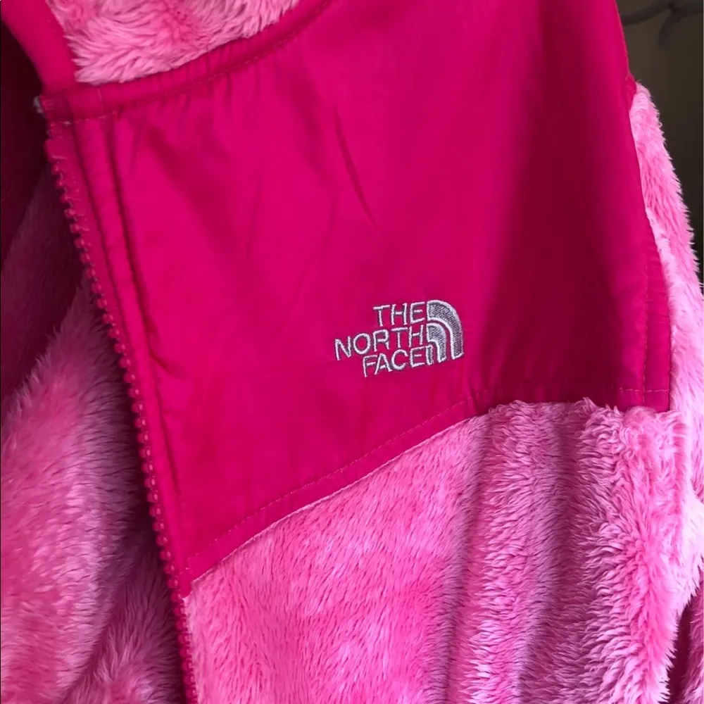 The North Face Girls' Oso Hoodie
Aged 18 years old could also do ladies small - Image 4