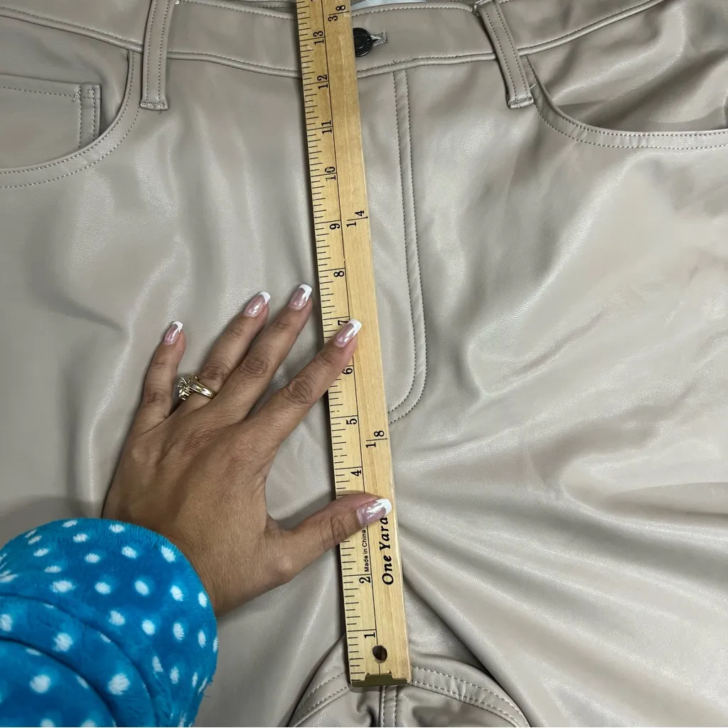 Abercrombie & Fitch faux leather the 90’s straight ultra high rise pants 32/14 - Image 5