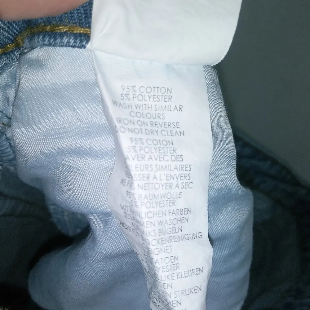 Nasty Gal Distressed High Waisted Mom Distressed Jeans 8 - Image 6