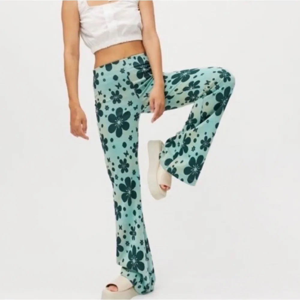 Urban Outfitters Flower‎ Power Casual Flare Pant - Small - Image 2