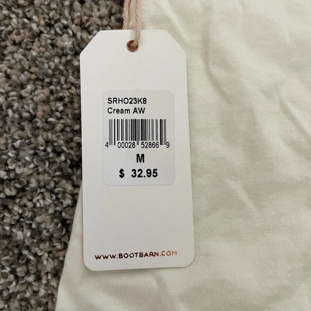 NWT Women’s Shyanne Raised on Ropes and Reins Graphic Tee T-Shirt Size M - Image 8