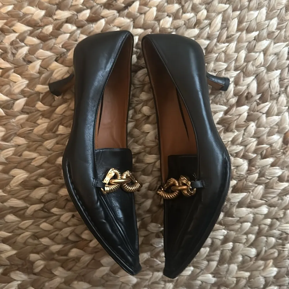 EUC  Jessa horses Black color pointed toe kitten heels classic 7.5 - Image 9