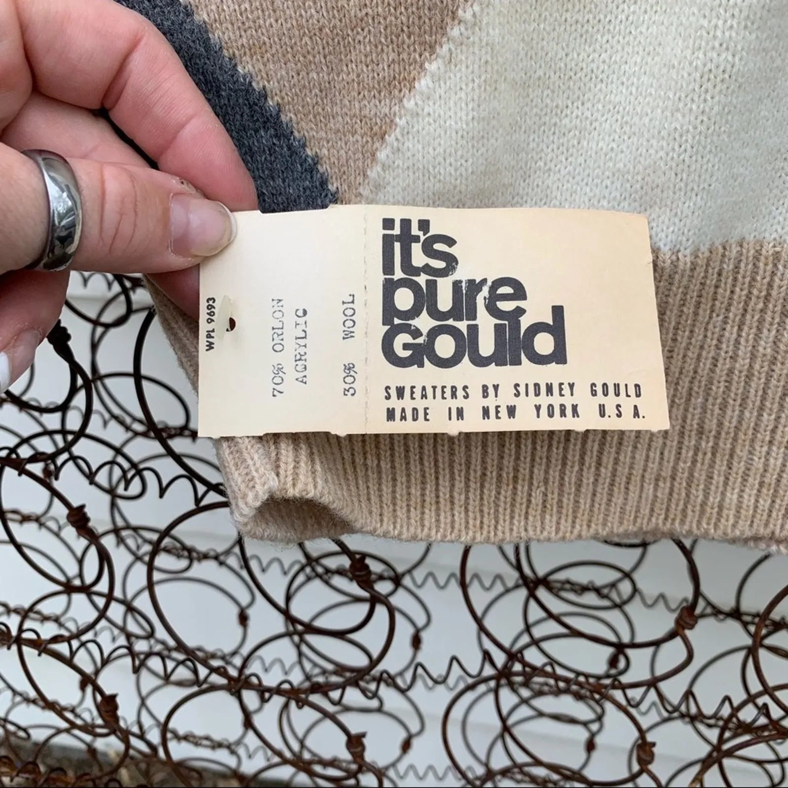 Vintage 50s Deadstock It’s Pure Gould argyle diamond sweater SMALL? Tan - Image 4