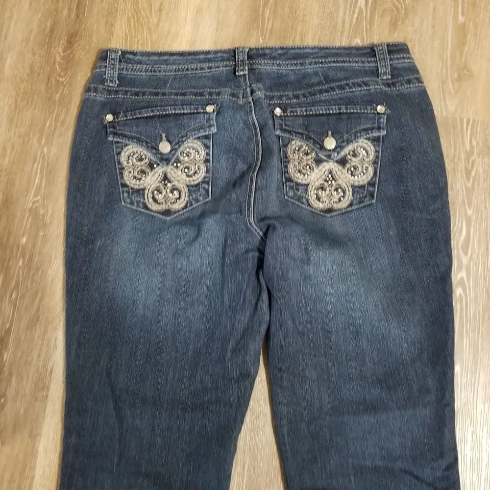 Nine West 14 embellished button back pocket bootcut jeans - Image 5