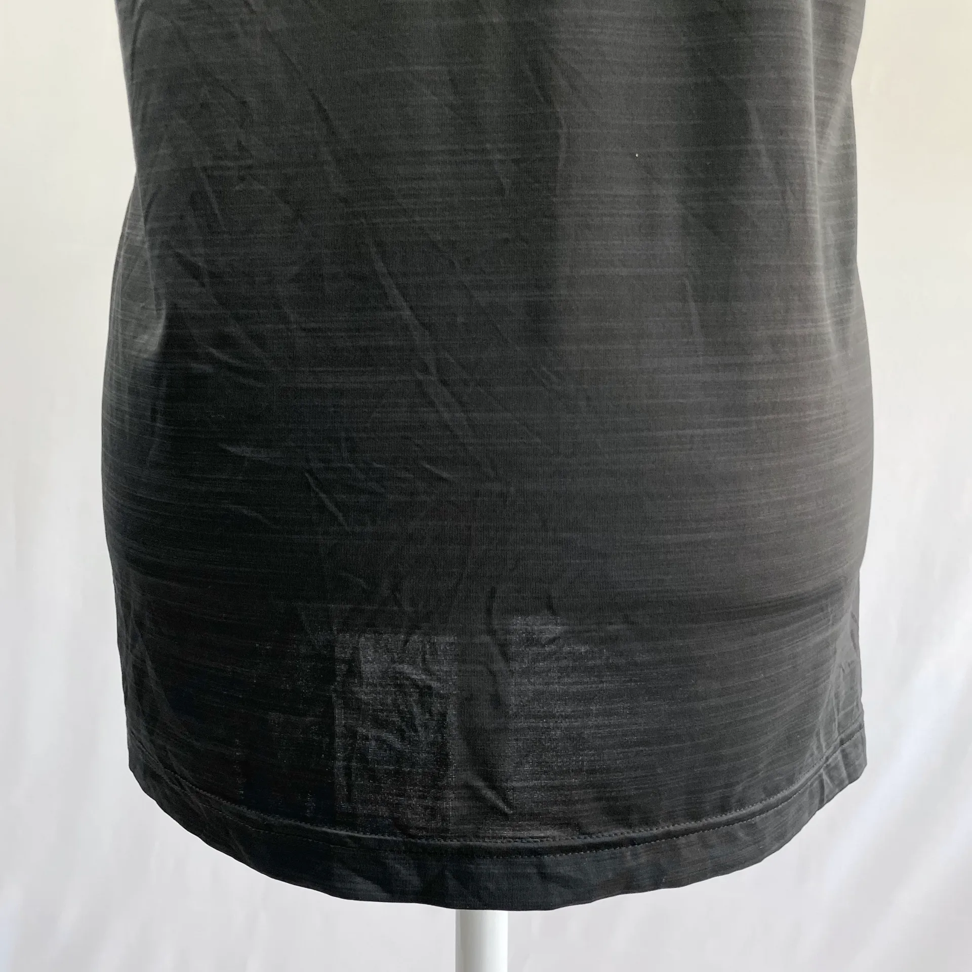 New  Active Velvet Print Mesh Front Short Sleeve T-Shirt Black Size Small - Image 17