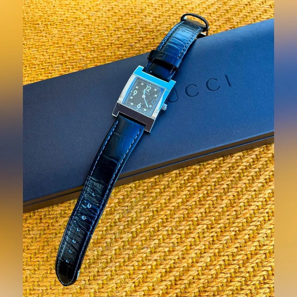 Gucci watch UNISEX 🖤❤️ - Image 12