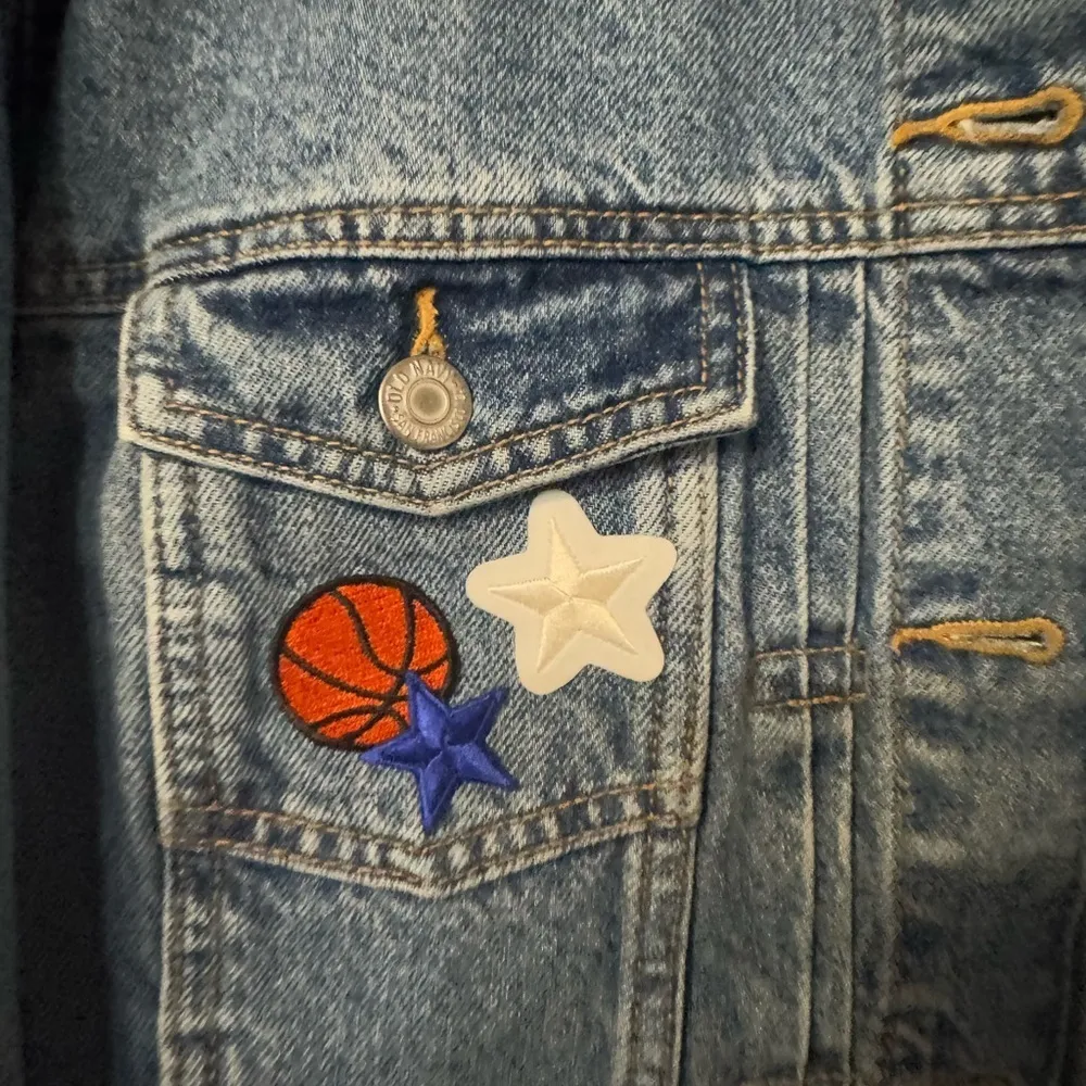 GOLDEN STATE WARRIORS One - Image 10