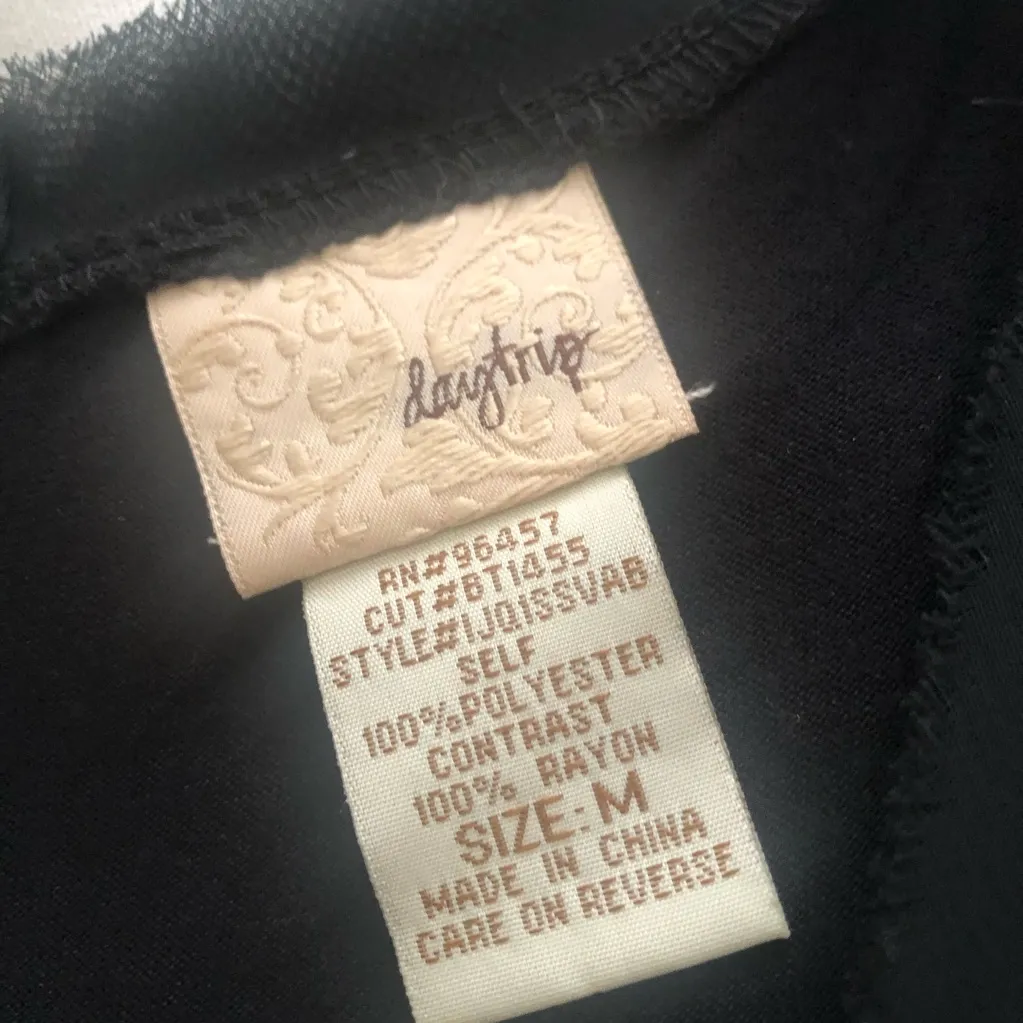 Daytrip Tank Top Black and Pink M - Image 5