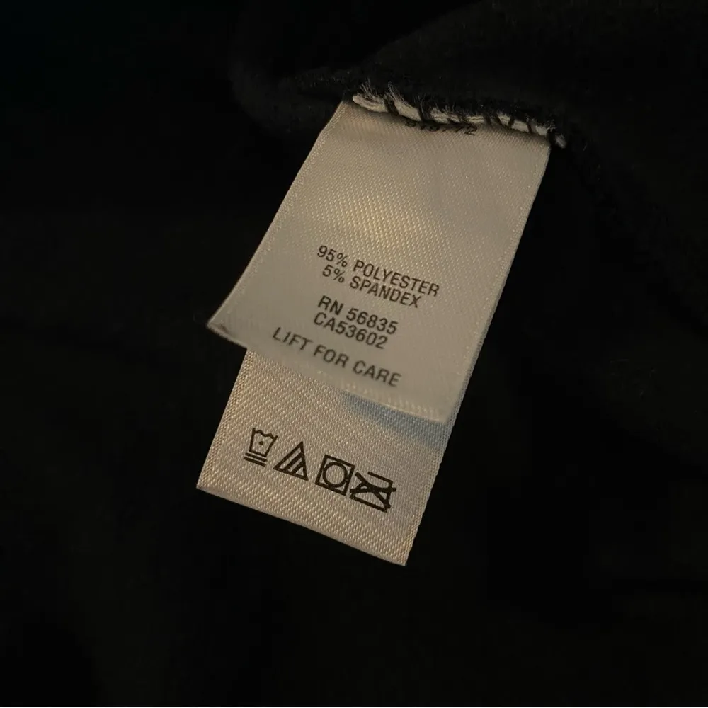 Cabela’s Quarter Zip Pullover Black Large - Image 3