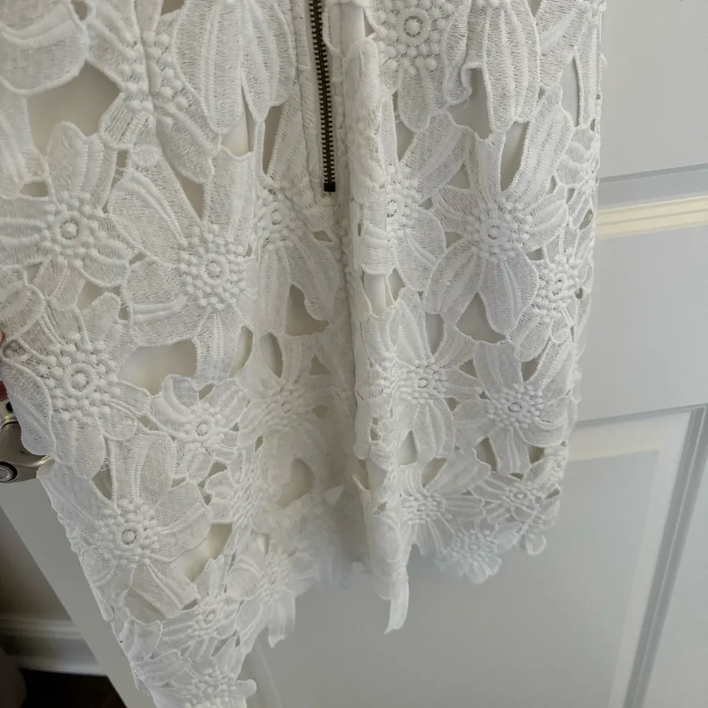 Worn Once! ASTR White Lace Floral Sleeveless Mini Dress | M - Image 9
