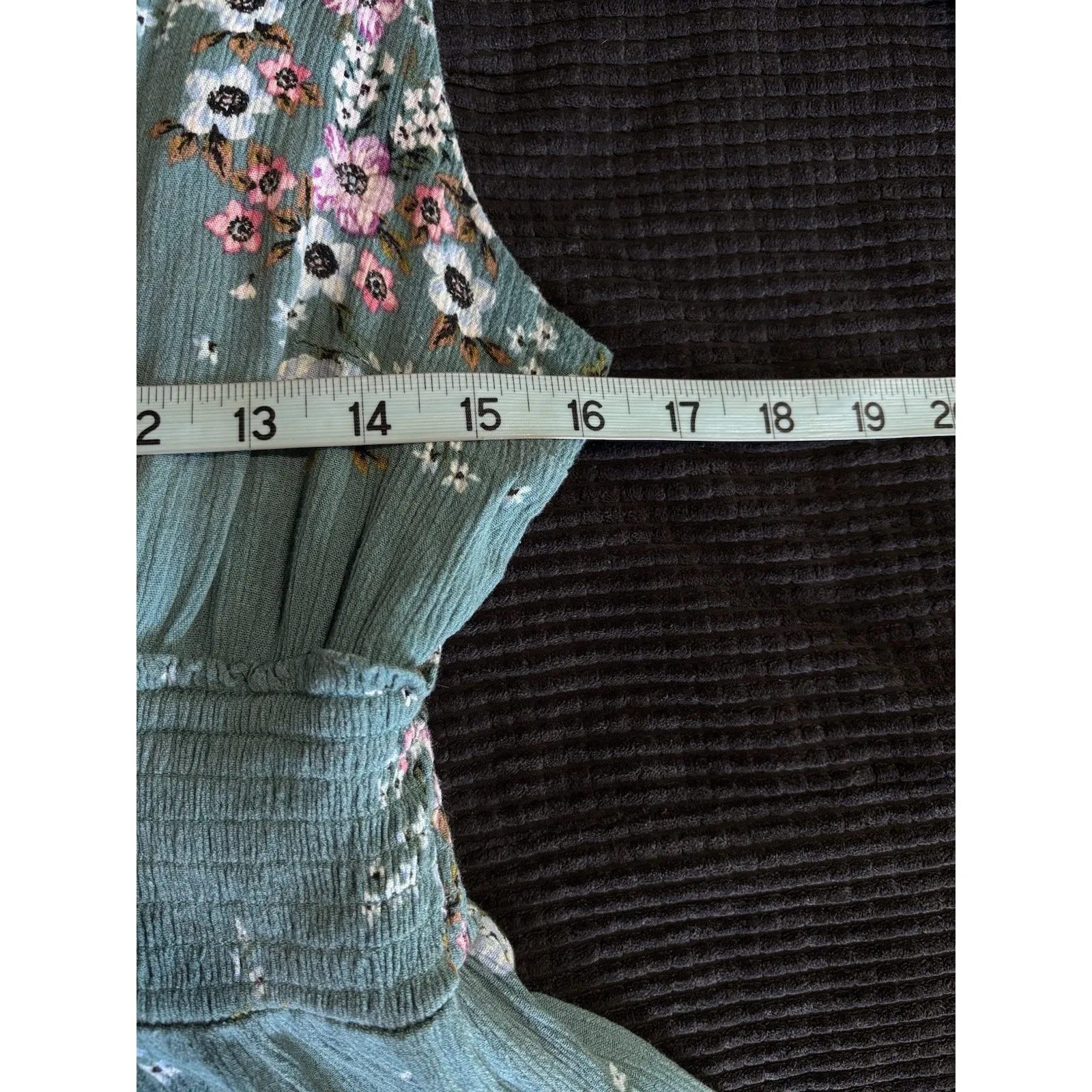 Aeropostale Green/Pink Floral Fit Flare Short Sundress Size L Sleeveless Smocked - Image 6