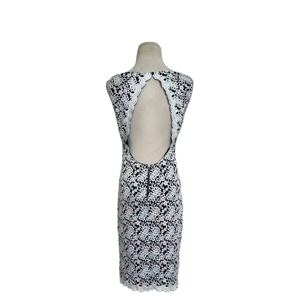 Alice and Olivia Black and White floral Dress size 4 - Image 6