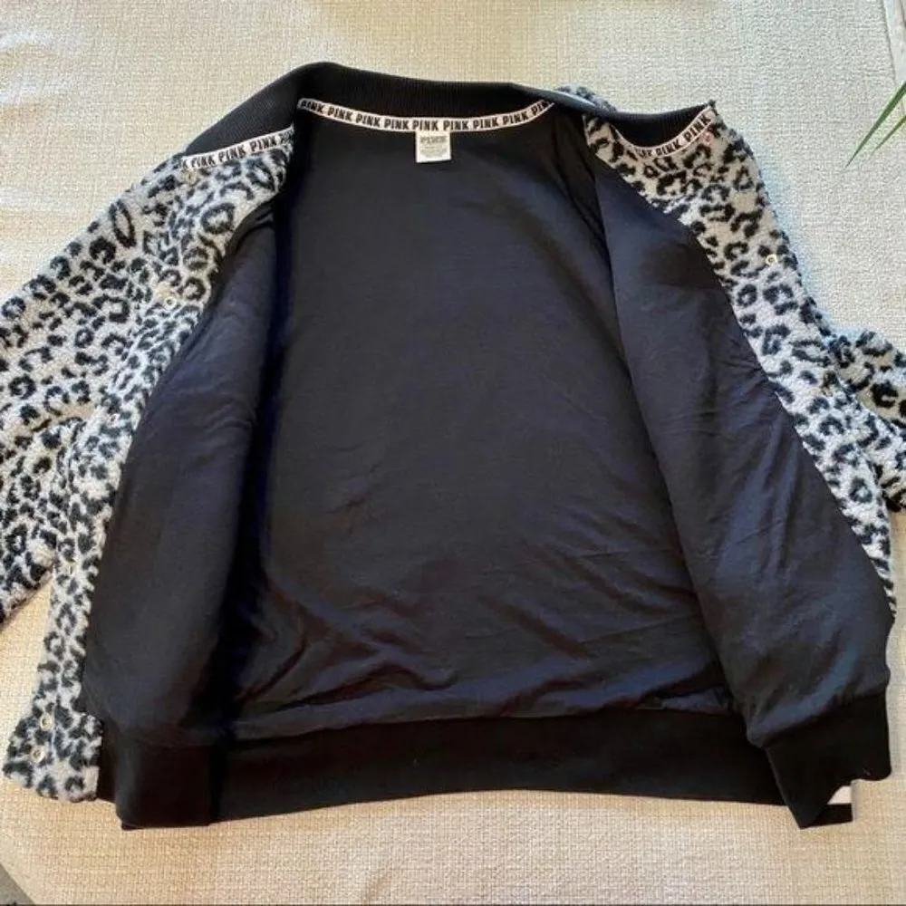 Victoria’s Secret PINK Leopard Print Sherpa Bomber Jacket Limited Edition Large - Image 7