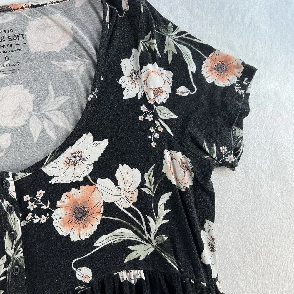 Torrid Plus 0 0X Babydoll Super Soft Button Front Short Sleeve Top Floral Print - Image 7