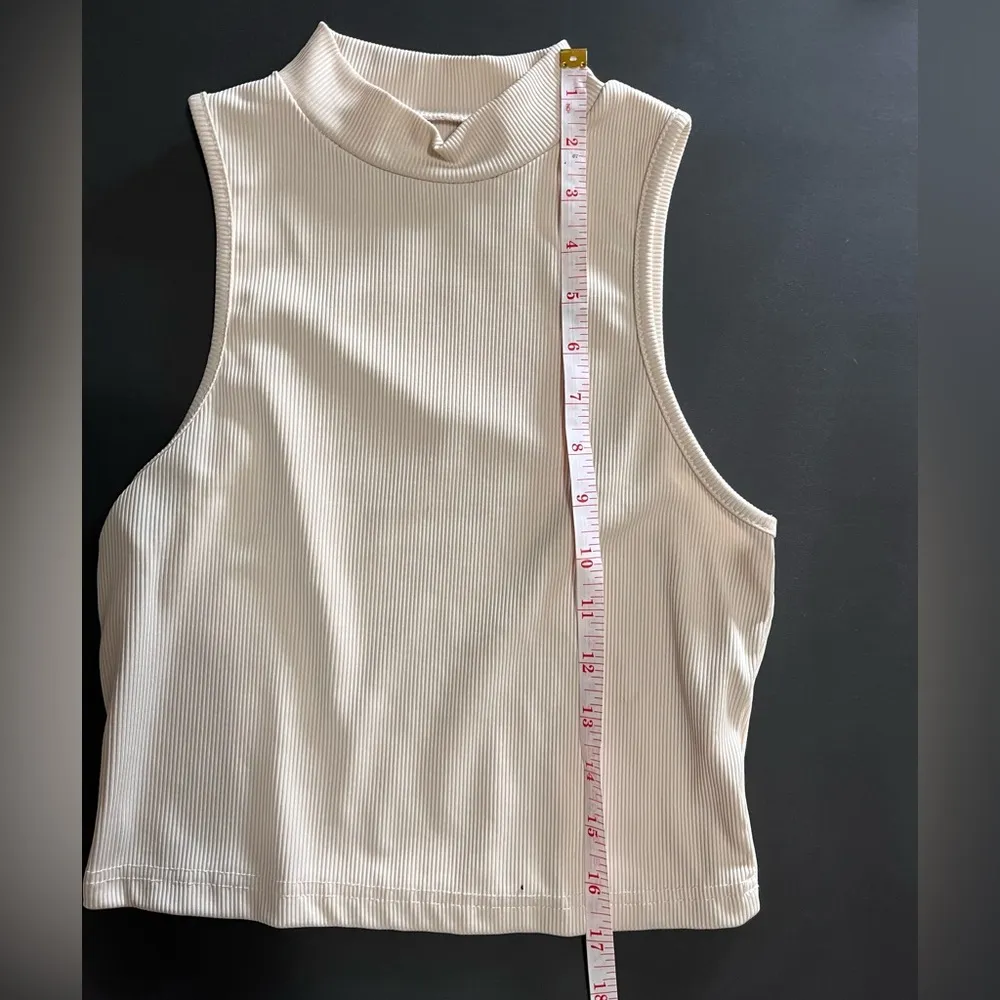 3 Pack Mock Neck Ribbed Crop Tank Tops Women’s Sz M NWOT Black, White & Cream Size M - Image 10