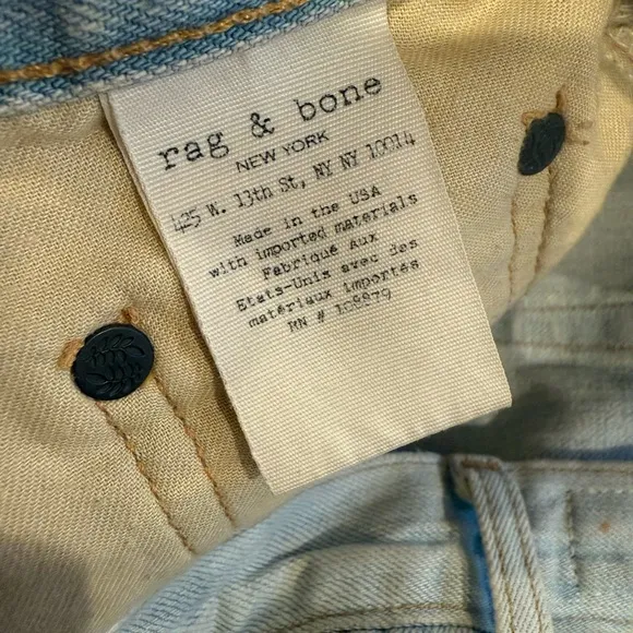 RAG & BONE Dre Low Rise Cutoff Denim Shorts‎ in Charleston Wash size 26 - Image 6