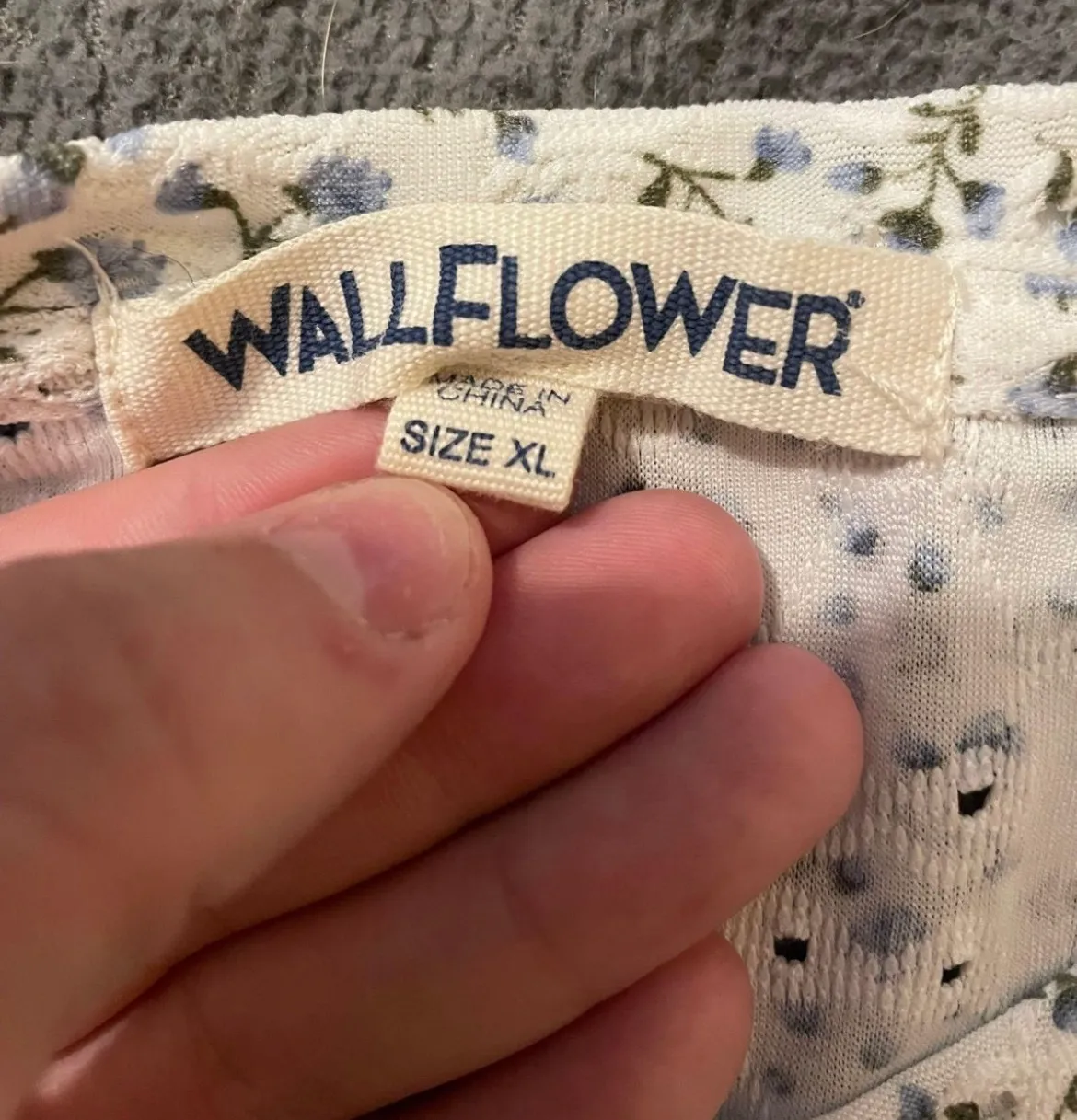 Wall Flower Flowy Top - Image 3