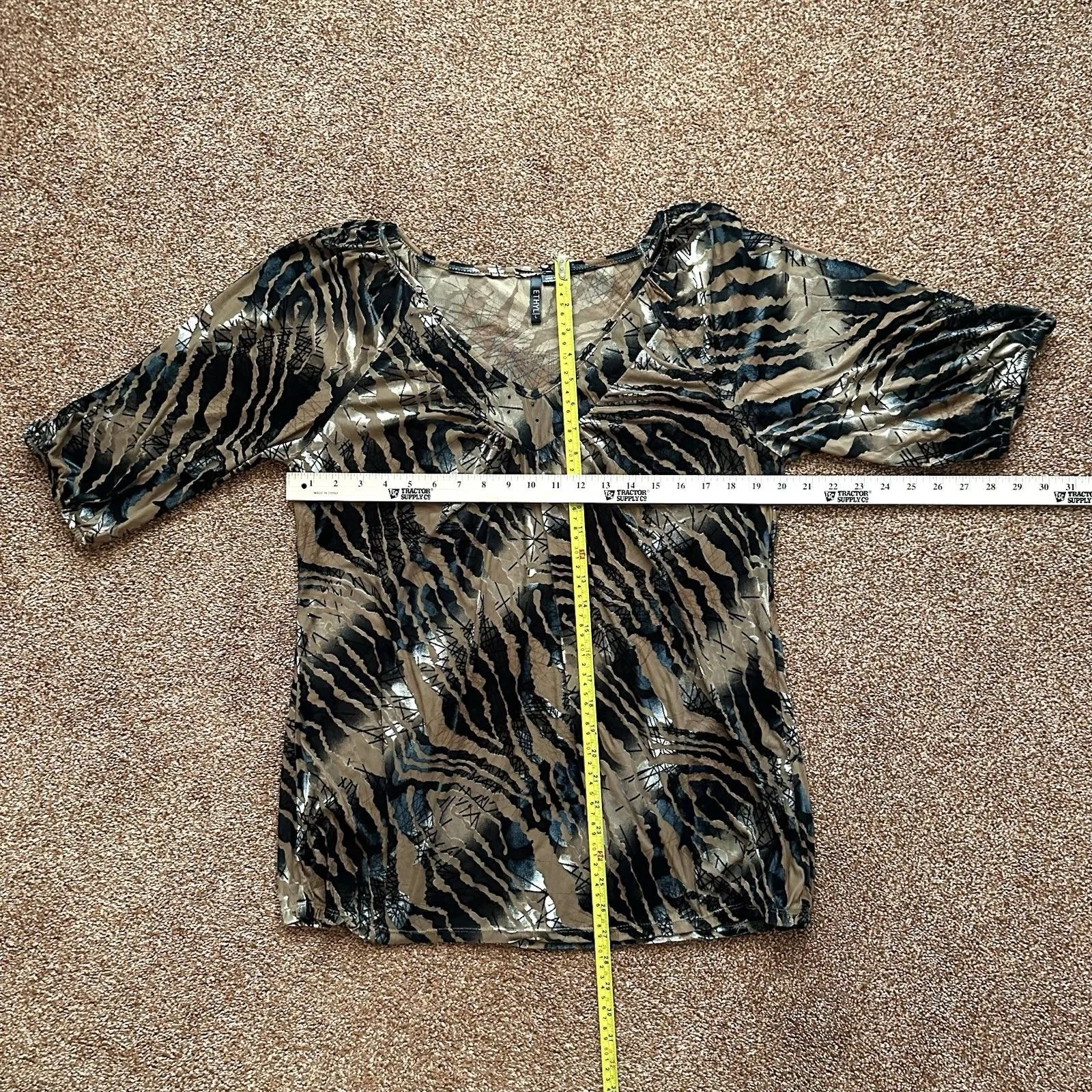 Ethyl Tunic Women’s Lg Velvet Burnout Semi Sheer Animal Print Popover - Image 7