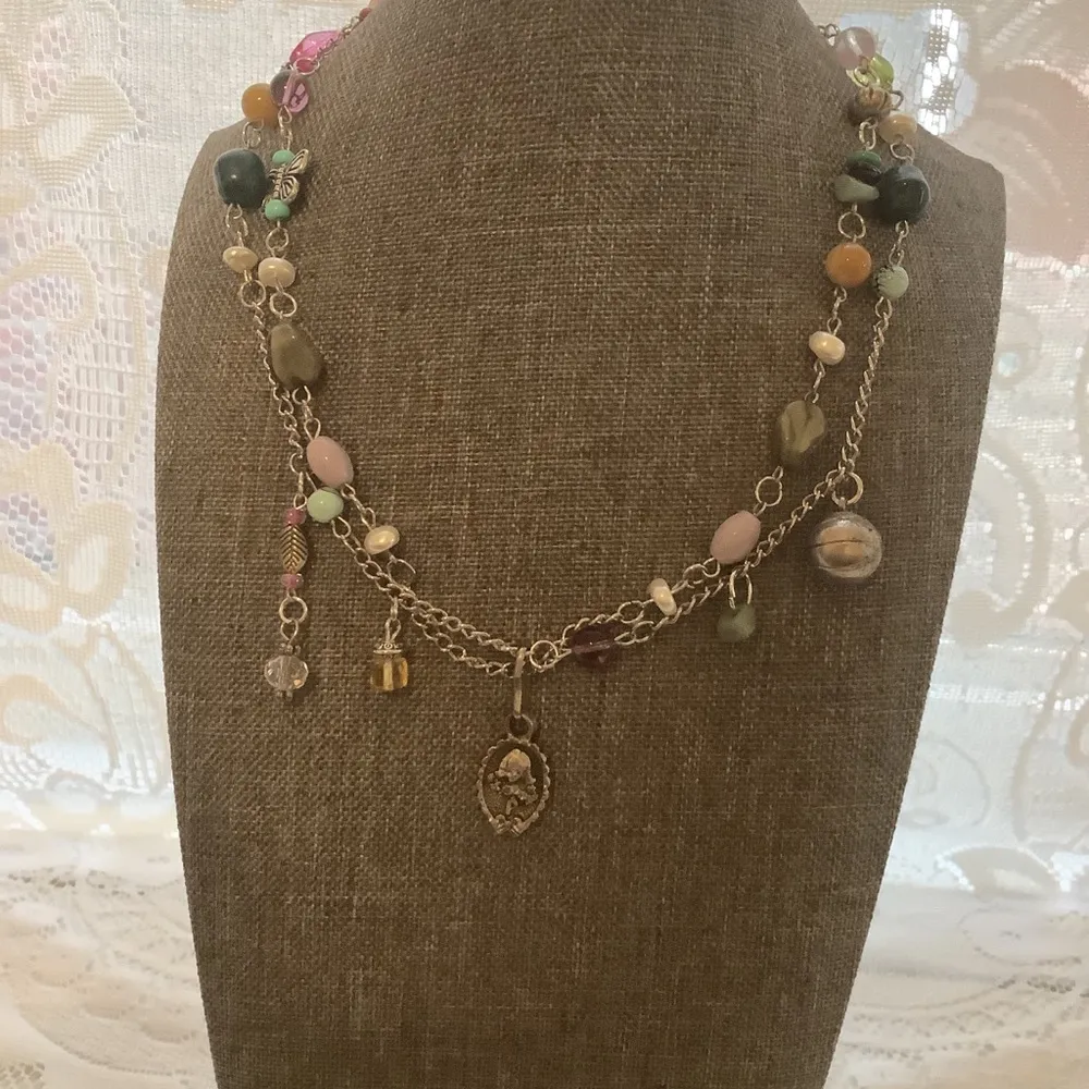 Vintage Royce Pendant Handmade Multi Color Choker - Image 3