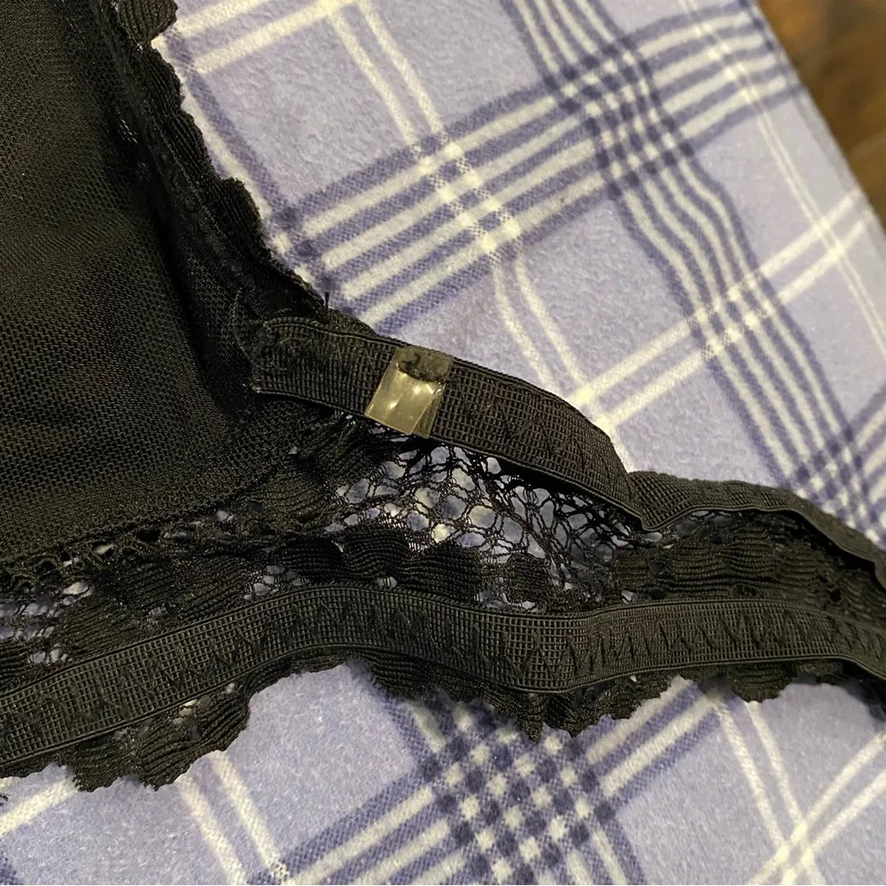 Black Bralette - Image 7