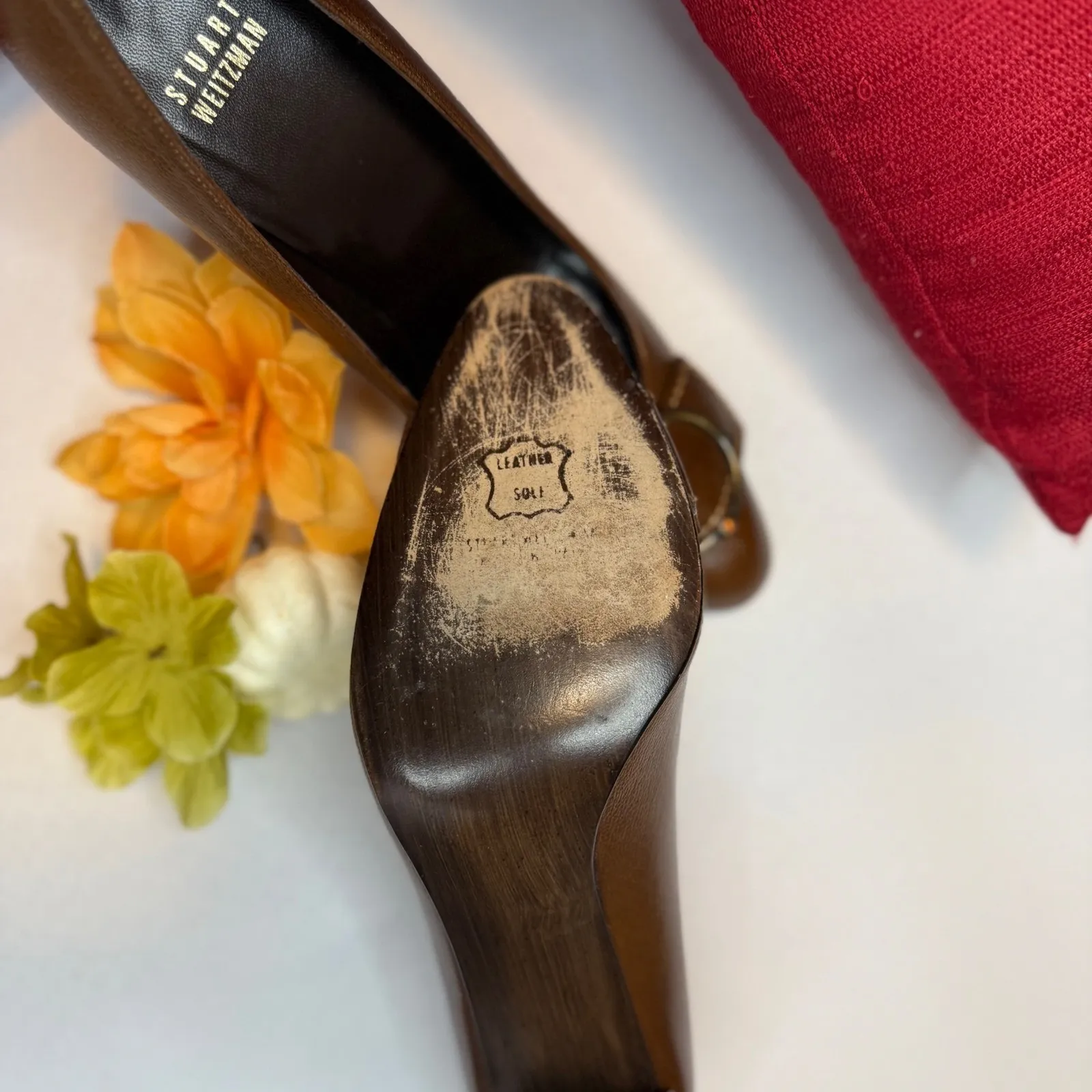 Stuart Weitzman Brown Leather Block Heel Pumps Women Size 39 Buckle Detail - Image 10