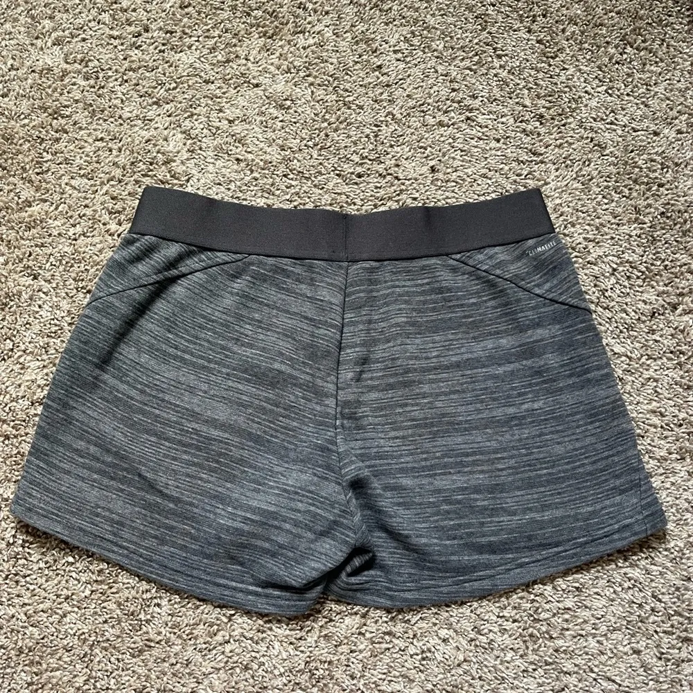 Adidas Climalite Soft Short size Medium - Image 3