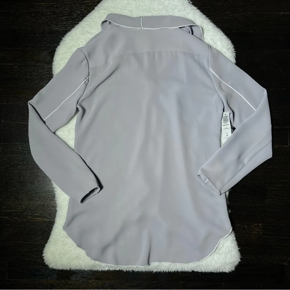 Babaton Aritzia Rena Gray Matte Satin Blouse - Image 5