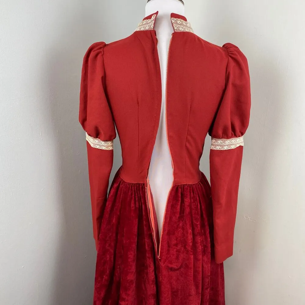 Vintage Victorian Red Velvet Gown Medieval Renaissance Dress XS - Image 9