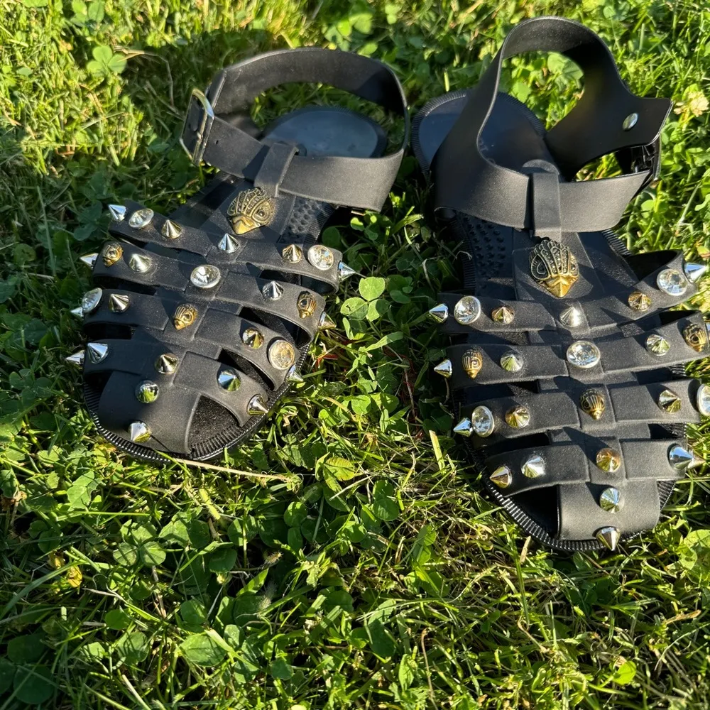 KURT GEIGER LONDON Womens Black Madelyn Round Toe Gladiator - Image 5