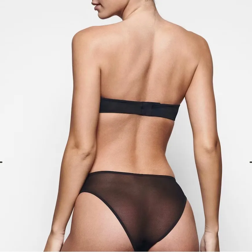 Skims 32DDD ULTRA FINE MESH STRAPLESS BRA Onyx NWT - Image 2