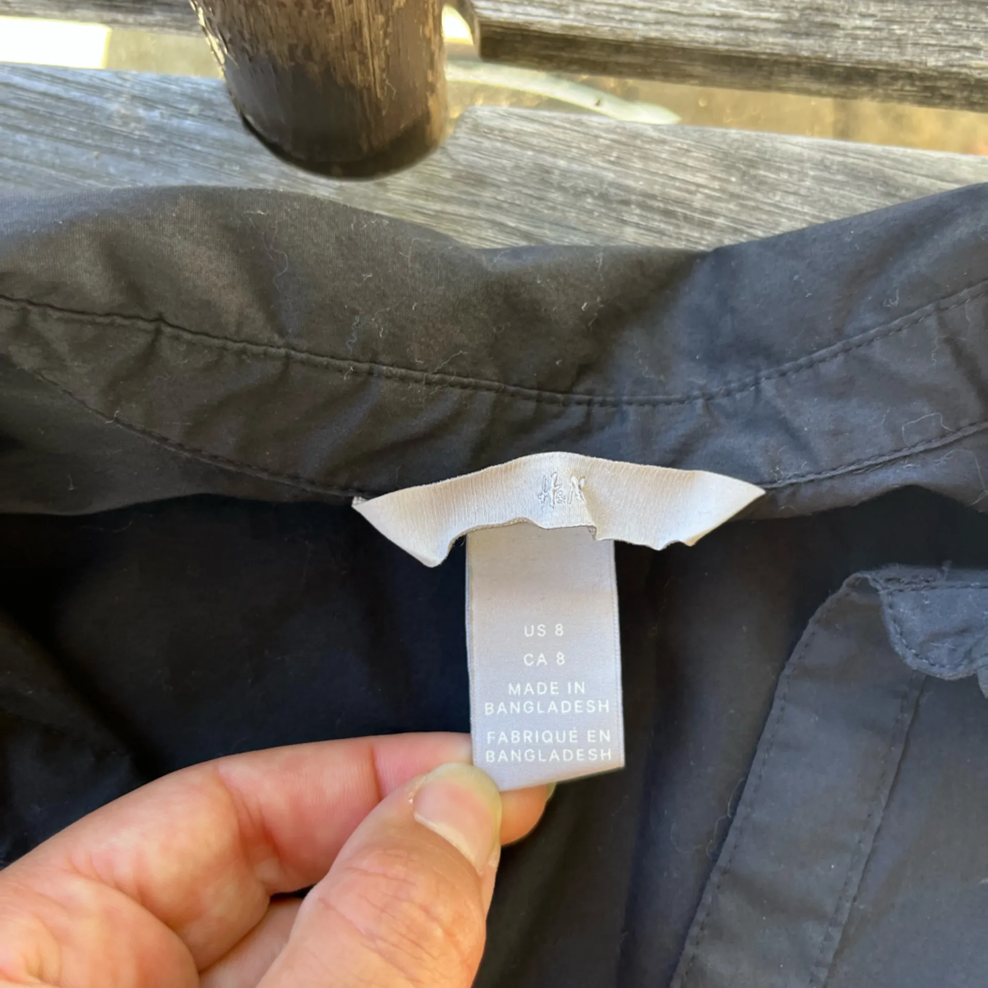 H&M Fitted Black Button-Down Women's Blouse - Image 3