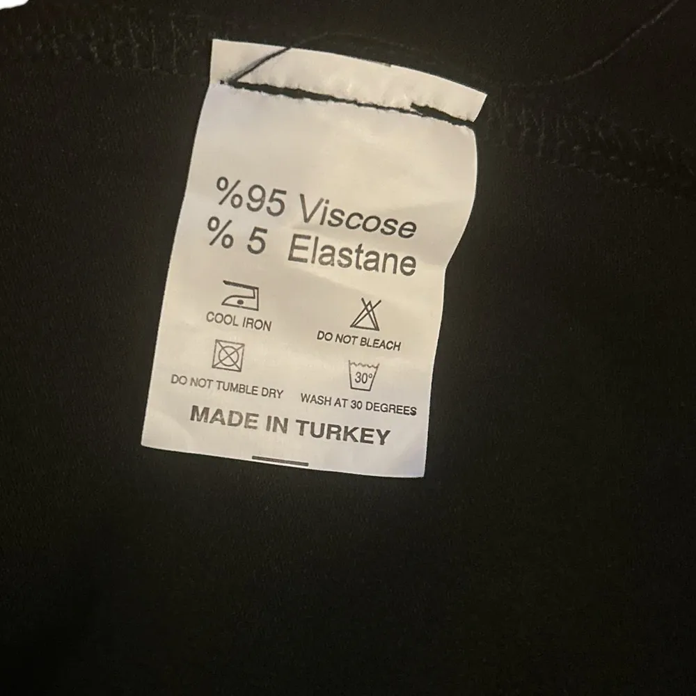 Milan kiss black midi dress Size L - Image 3