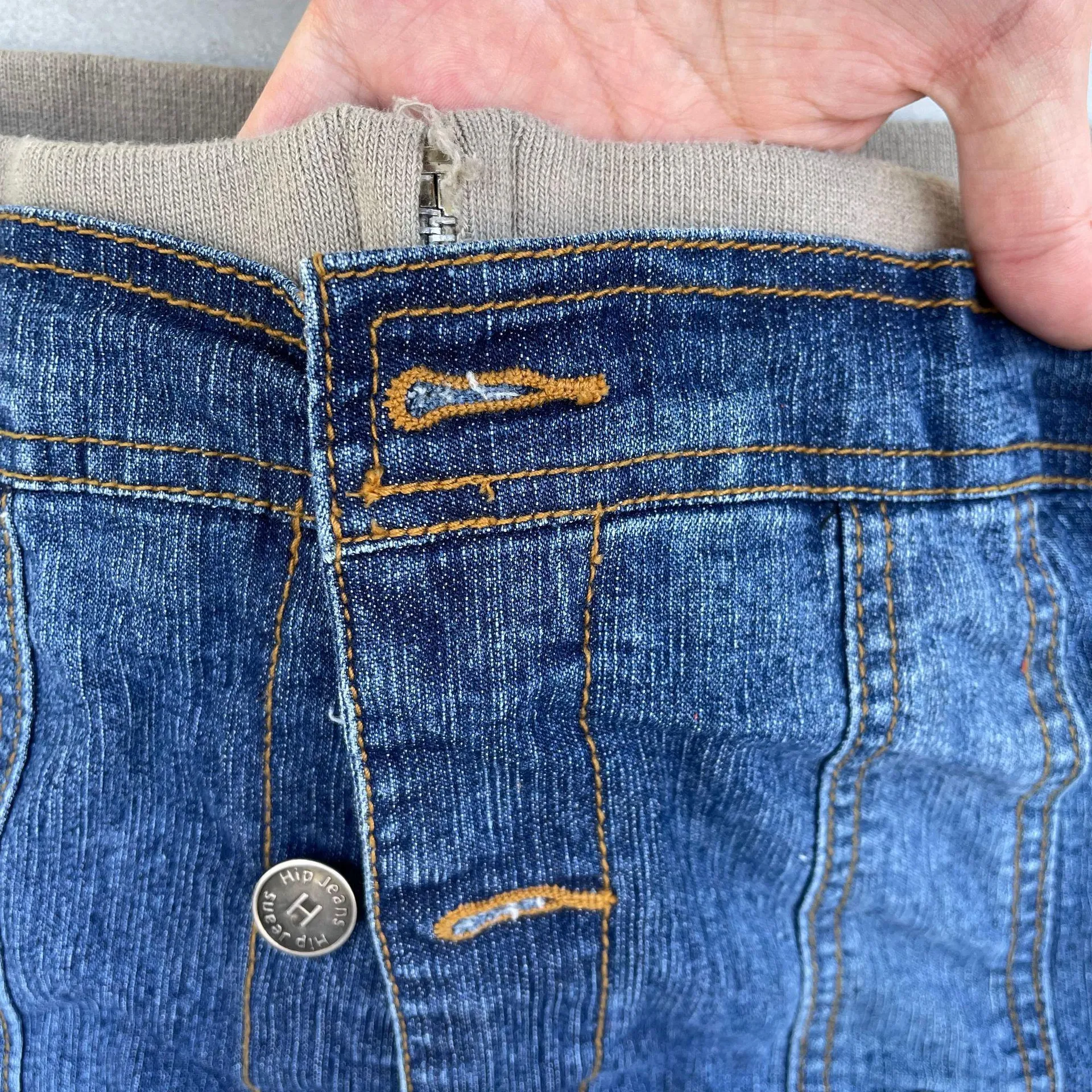 Vintage Blue Denim Jean Embroidered Cropped Hoodie Sweater Jacket Size L - Image 6