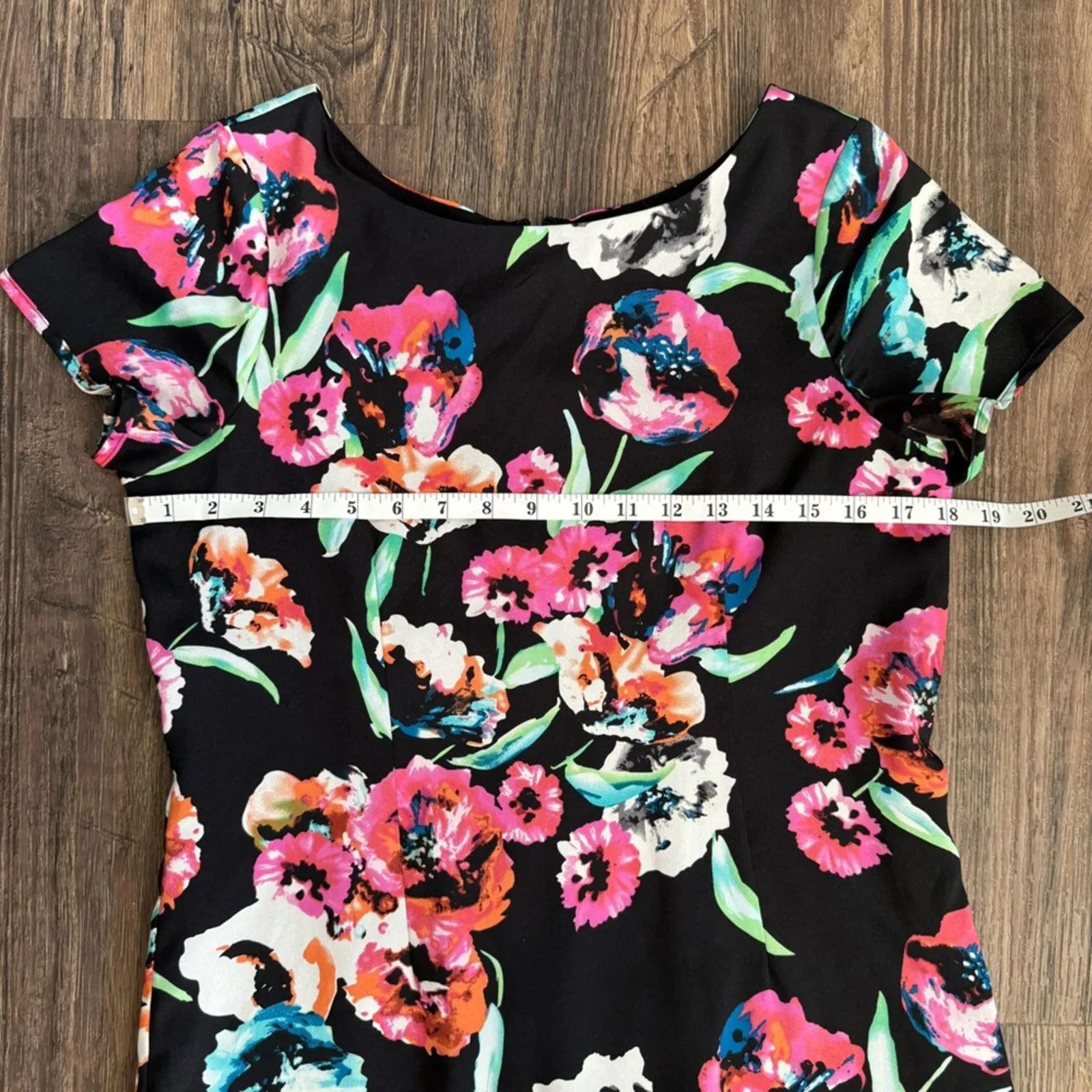Yumi Kim Elana Mini Dress in Dark Floral Dreamer Print Size Medium - Image 10