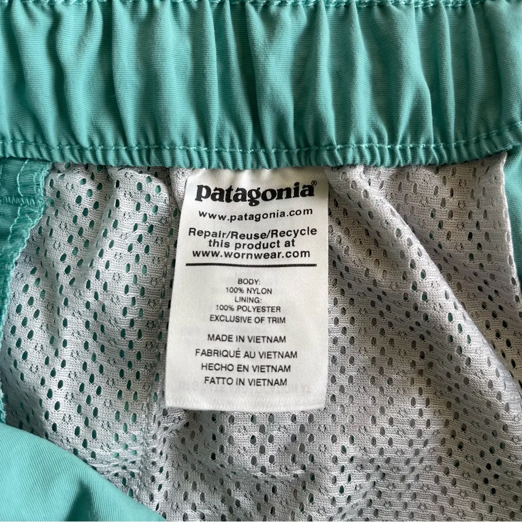 Patagonia Barely Baggies 2.5” Mint Green Medium - Image 6