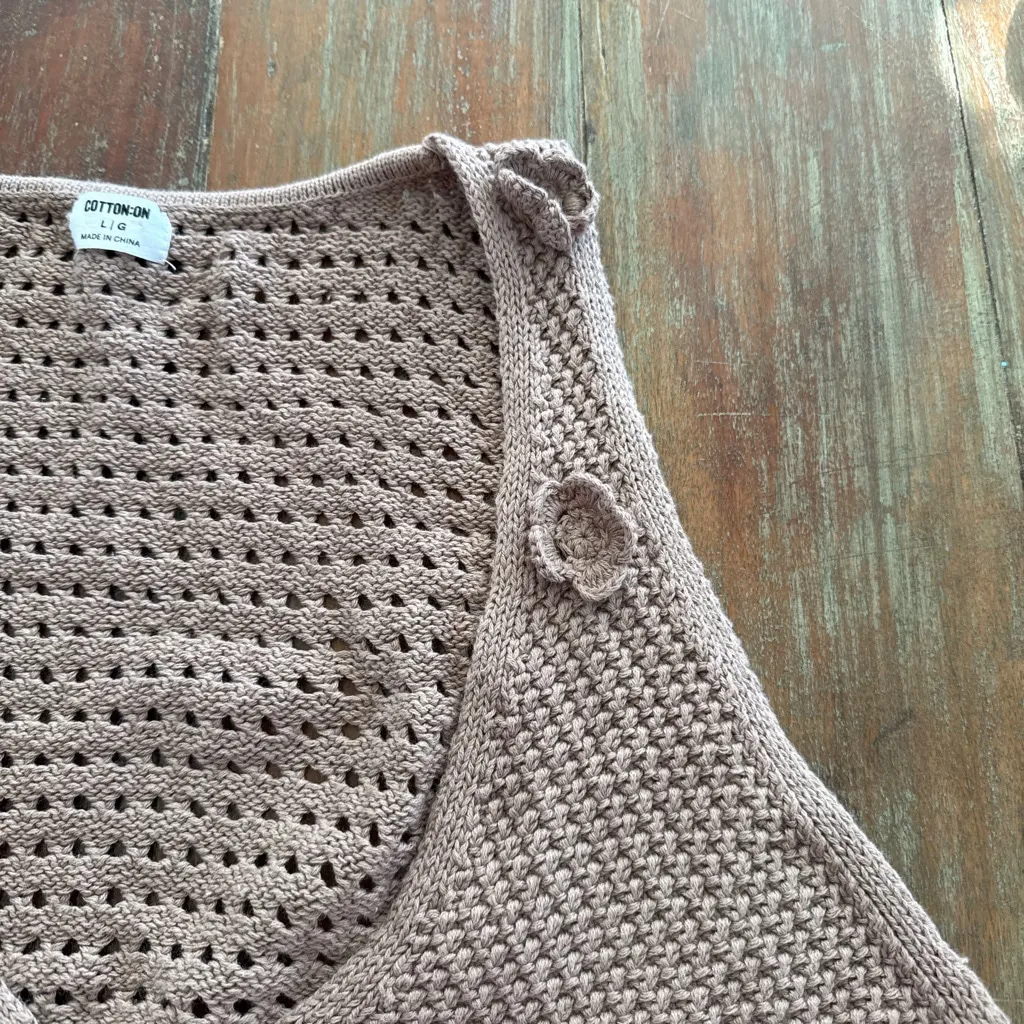 Women's Cotton On Tan Cropped Crochet Vest Top L - Image 5