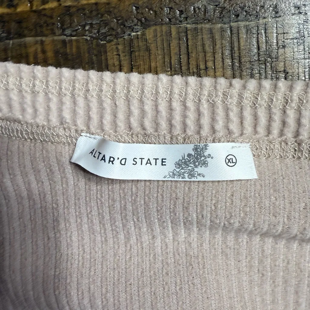 Altar'd State Layne Ribbed Top Oat - Image 4