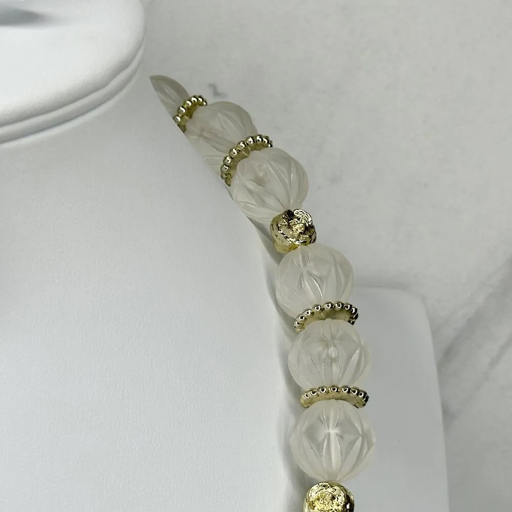 Chunky Clear and Gold Tone Floral Rose Beaded Necklace - Image 9