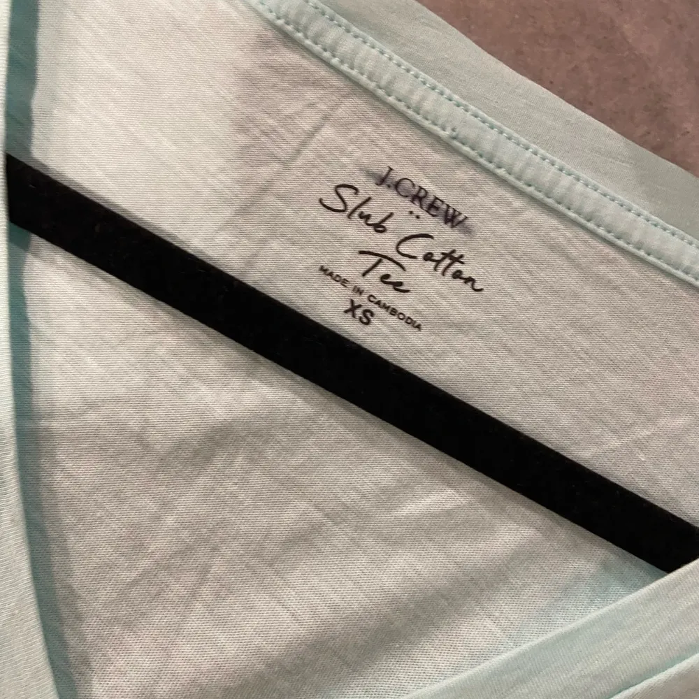 NWOT J. Crew Size XS Aqua Blue Slub Tee Shirt V Neck Short Sleeve Lightweight - Image 9