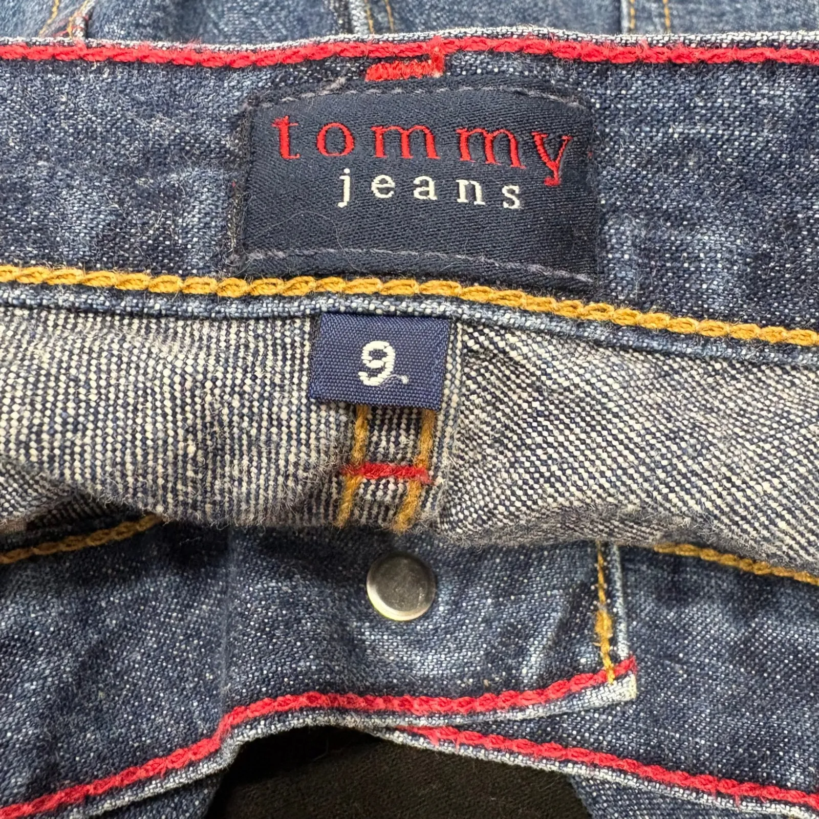 Tommy Hilfiger Women's Y2K Jeans Cropped‎ Cuffed Dark Wash Denim Pants Size 6 - Image 3