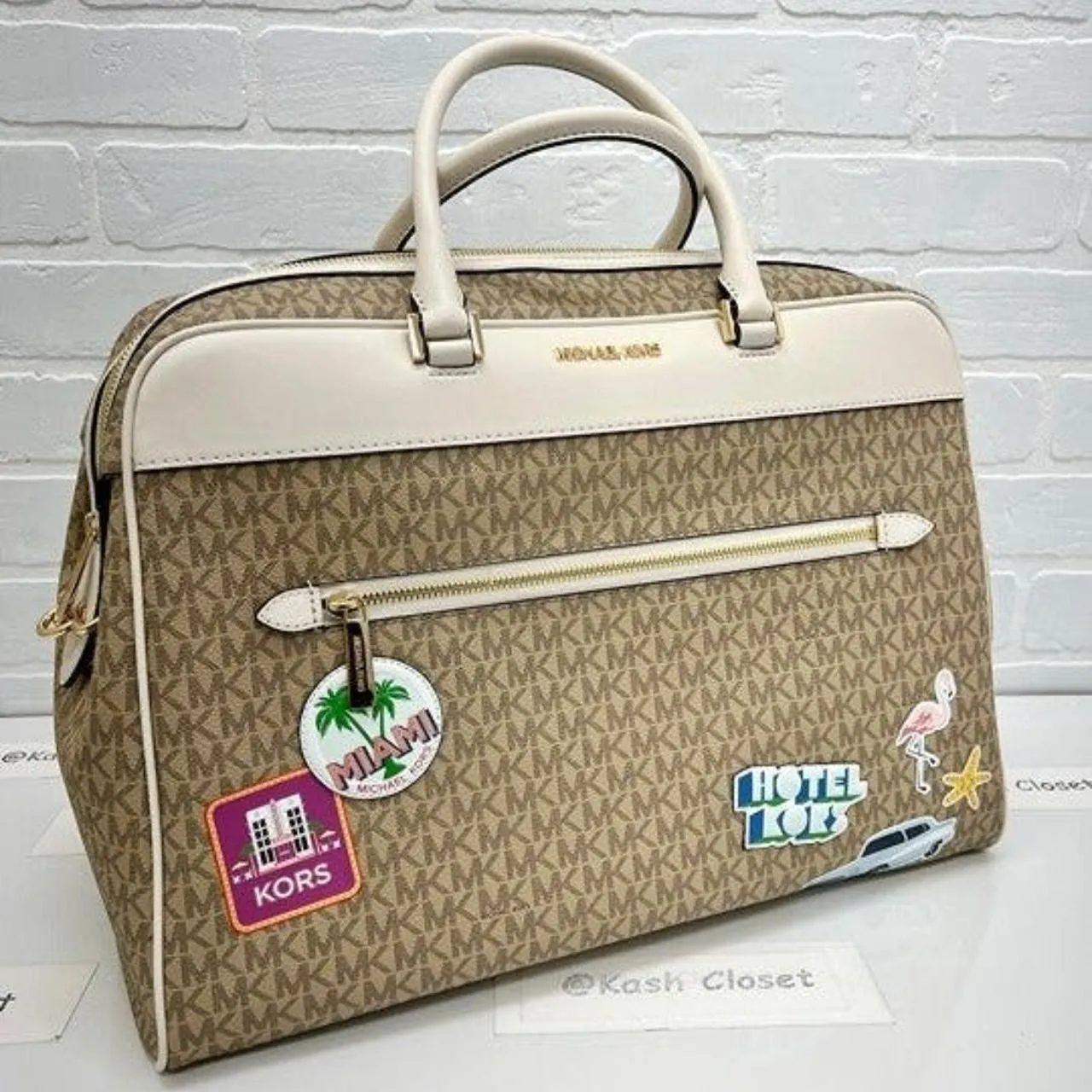 Lt Cream Weekender Travel Bag - Image 2