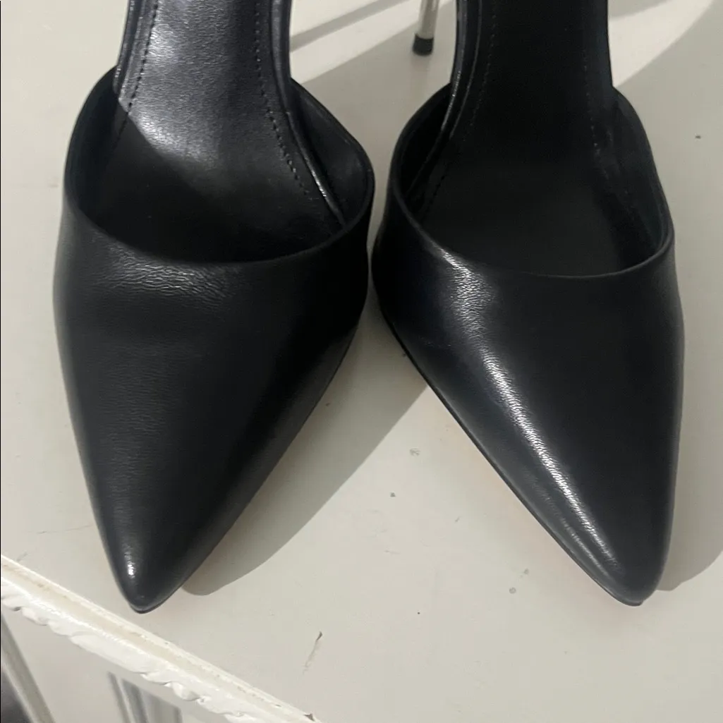 DKNY Veata Pointed Toe Slingback Pump Black Metallic Silver Size 7 Stilettos - Image 3