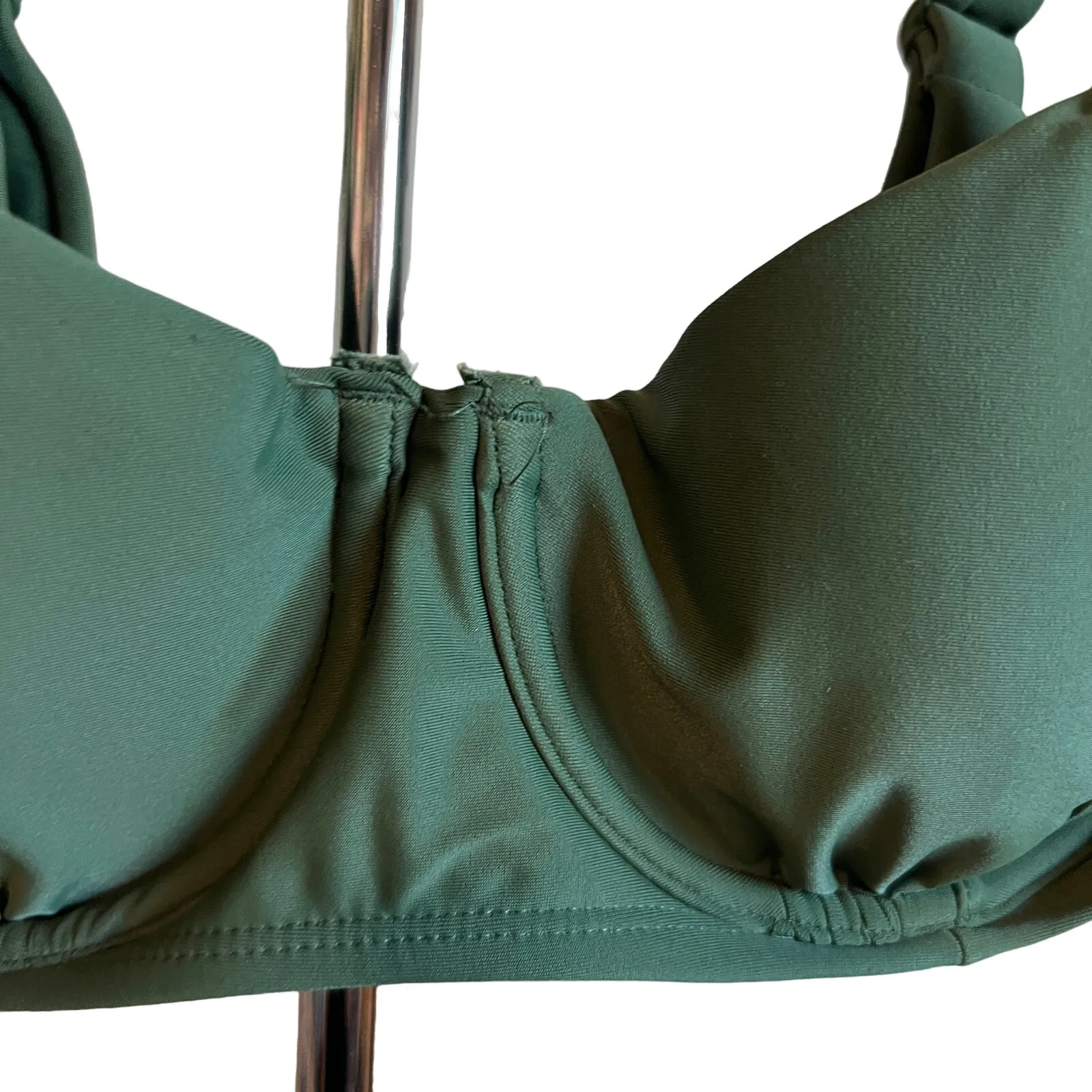 Kona Sol Women's Olive Green Seamed Underwire Bikini Top - Size Large - NWT - Image 3