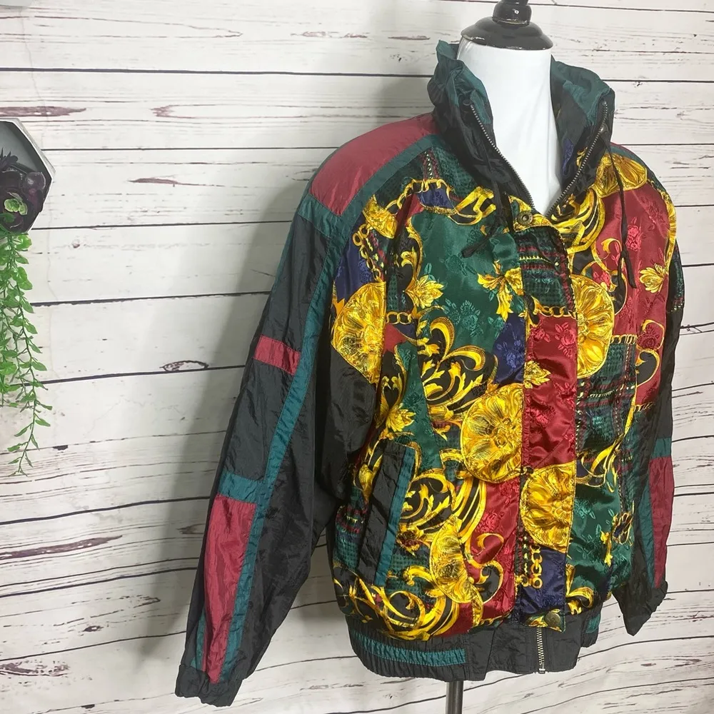 VINTAGE 80’s Ornate Baroque Windbreaker Women Petite Large River Edge Sport - Image 2